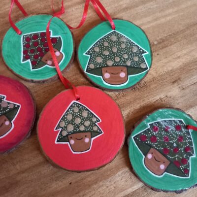 Two hand painted wooden gift tags