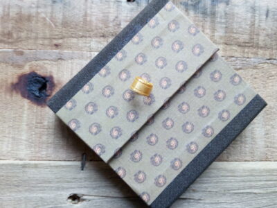 Post-it holder in cardstock and designer paper - Image 5