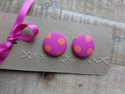 Textile covered button clip earrings - Image 3